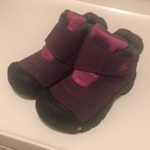 Keen Kootenay waterproof girls boot, size 1